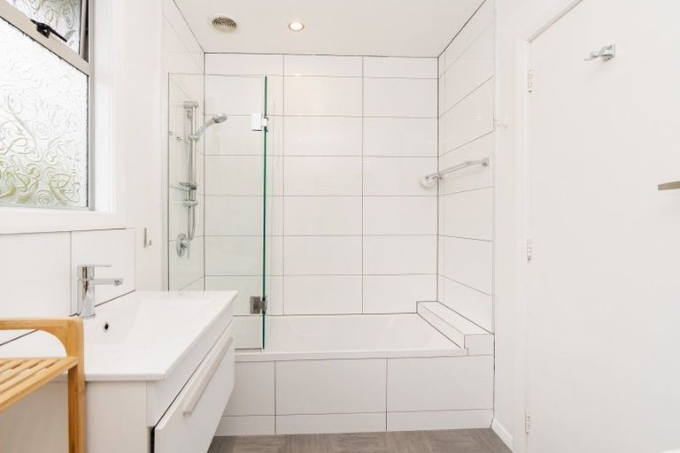 Photo of property in 20 Waldron Crescent, Green Island, Dunedin, 9018