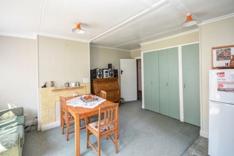 Photo of property in 295 Main South Road, Green Island, Dunedin, 9018