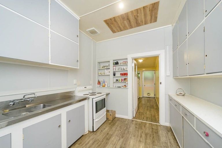 Photo of property in 45 Worcester Street, West End, Palmerston North, 4410