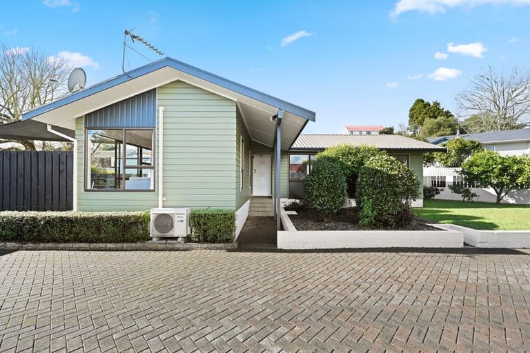 Photo of property in 11 Camden Place, Pukete, Hamilton, 3200