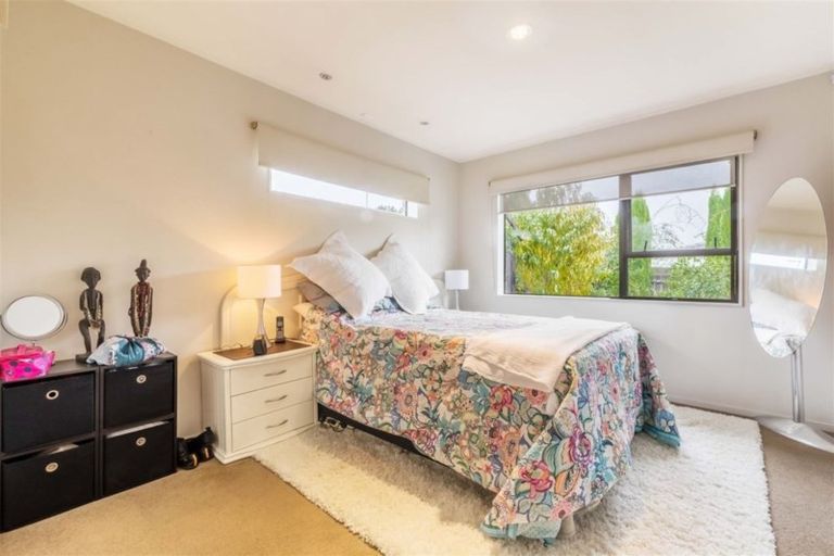 Photo of property in 1/41a Titirangi Road, New Lynn, Auckland, 0600