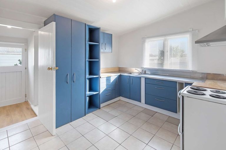 Photo of property in 83 Hinau Street, Castlecliff, Whanganui, 4501