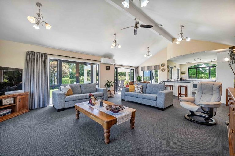 Photo of property in 12c Takiroa Street, Urenui, 4375