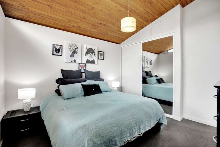 Photo of property in 11a Larch Place, Casebrook, Christchurch, 8051