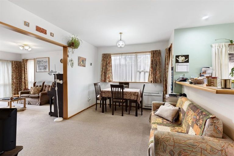 Photo of property in 299a Greers Road, Bishopdale, Christchurch, 8053