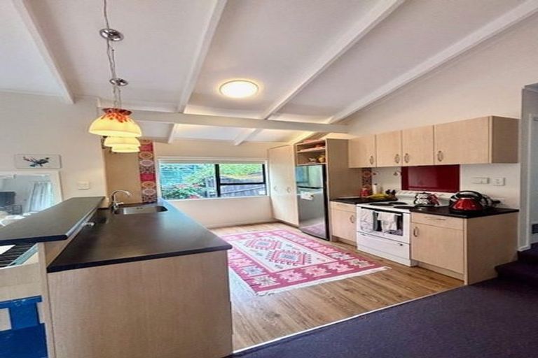 Photo of property in 3/96a Verbena Road, Birkdale, Auckland, 0626