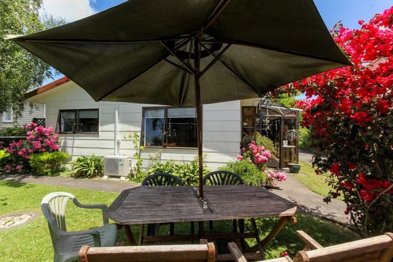 Photo of property in 23h Wallath Road, Westown, New Plymouth, 4310