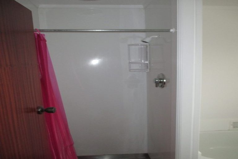 Photo of property in 1/15 Latham Avenue, Pakuranga, Auckland, 2010