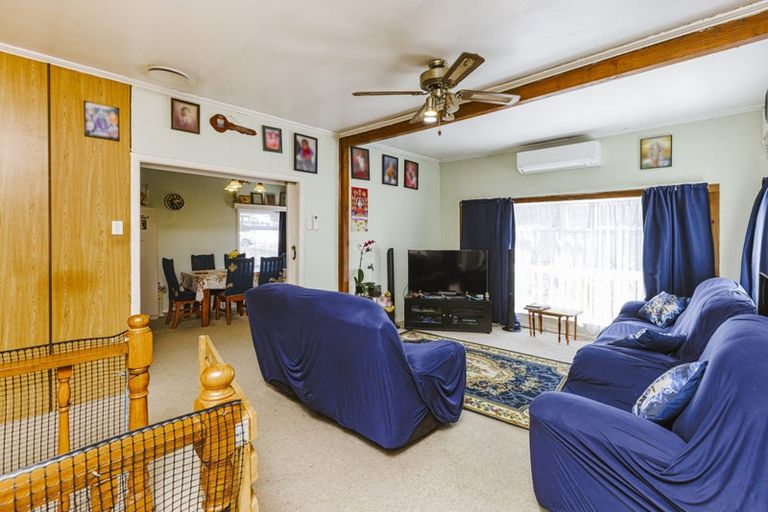 Photo of property in 4 The Glade North, Pukekohe, 2120