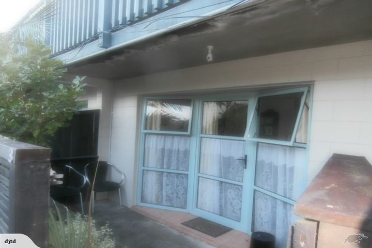 Photo of property in 3/4 Wynyard Road, Mount Eden, Auckland, 1024