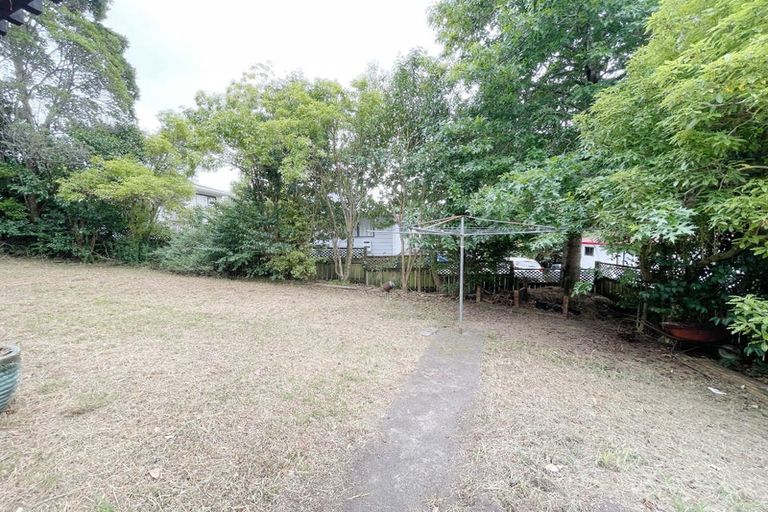 Photo of property in 6 Alidade Place, Massey, Auckland, 0614