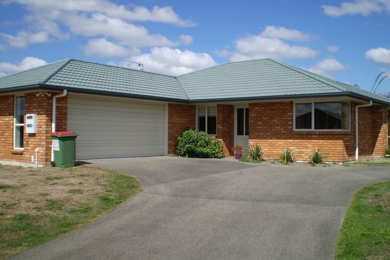 Photo of property in 16 Mickelson Avenue, Rototuna, Hamilton, 3210
