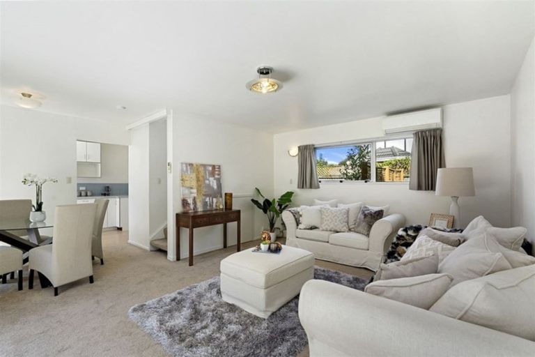 Photo of property in 107 Windermere Road, Papanui, Christchurch, 8053