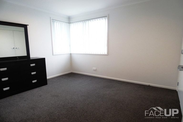 Photo of property in 63h Westgate Drive, Massey, Auckland, 0614