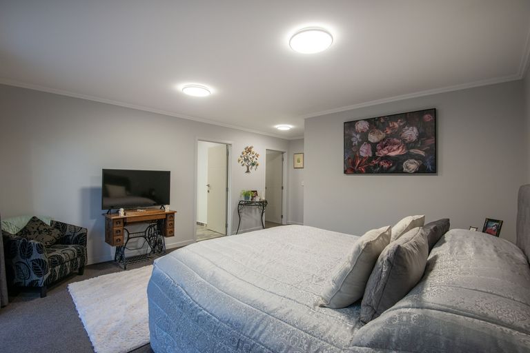 Photo of property in 1a Hoylake Street, Outram, 9019