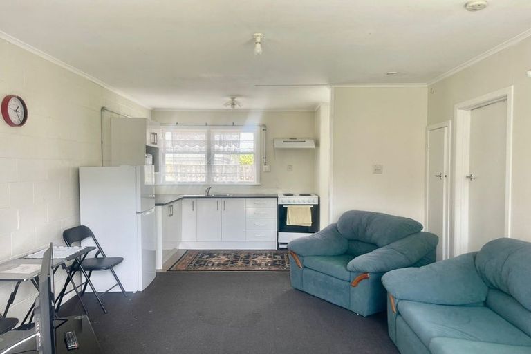 Photo of property in 2/68 Great South Road, Manurewa, Auckland, 2102