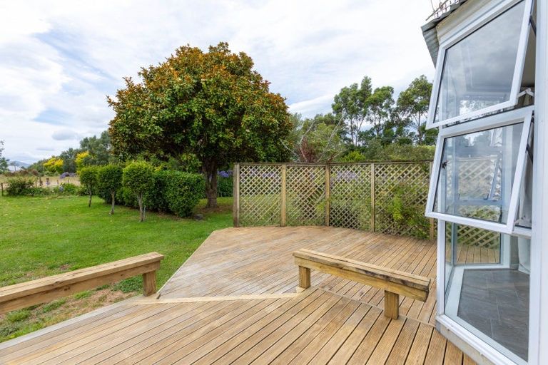 Photo of property in 21 Bevan Street, Woodville, 4920