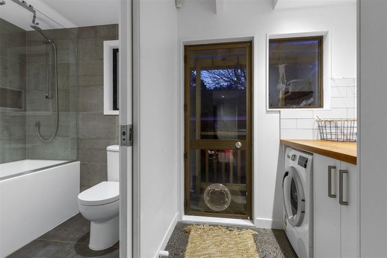 Photo of property in 19 Bernard Magnus Lane, Greenhithe, Auckland, 0632