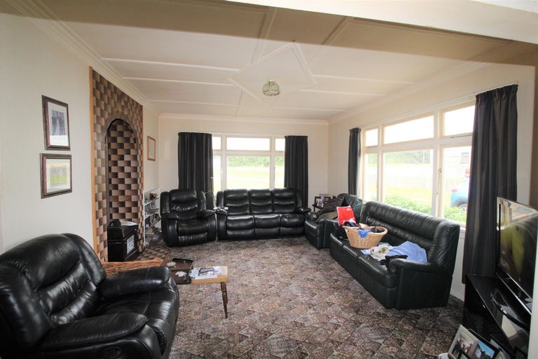 Photo of property in 86 Pasture Street, Lumsden, 9730