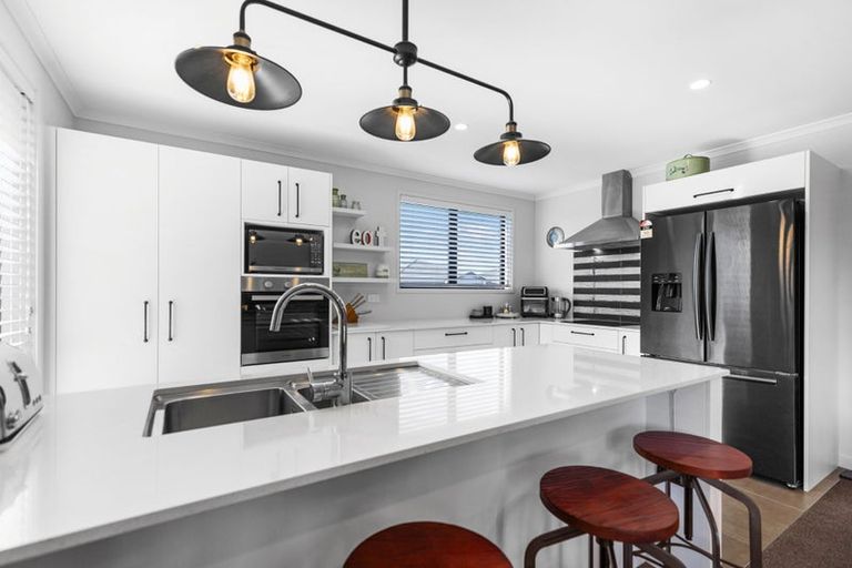 Photo of property in 40 Te Ranga Memorial Drive, Pyes Pa, Tauranga, 3112