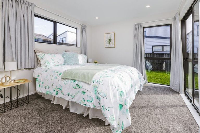 Photo of property in 19 Farmland Road, Papakura, 2110