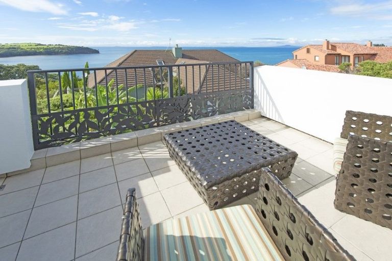 Photo of property in 22 Belle-mer Place, Gulf Harbour, Whangaparaoa, 0930