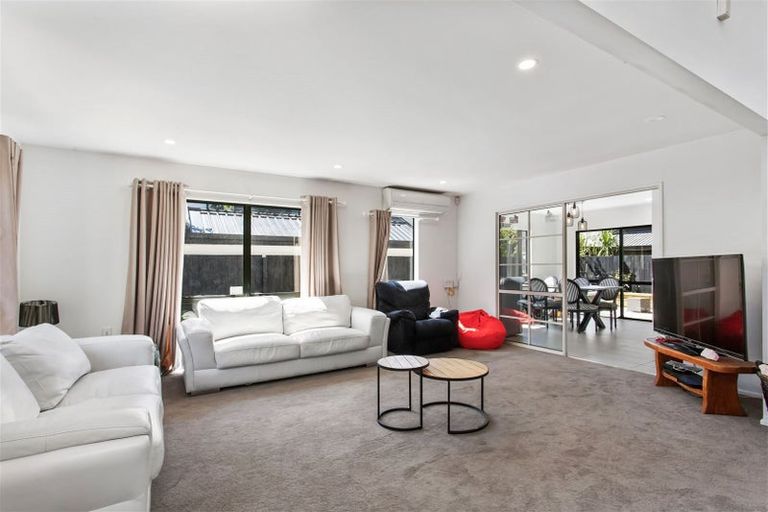 Photo of property in 18 Kotare Street, Fendalton, Christchurch, 8041