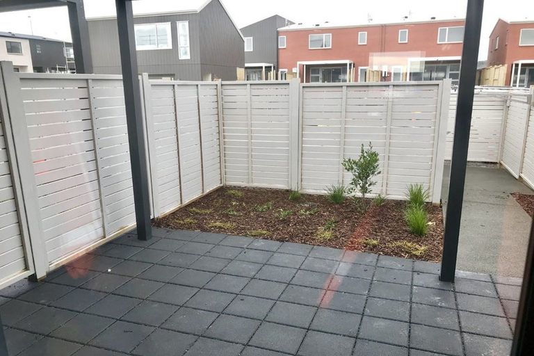 Photo of property in 10 Whimbrel Road, Flat Bush, Auckland, 2019