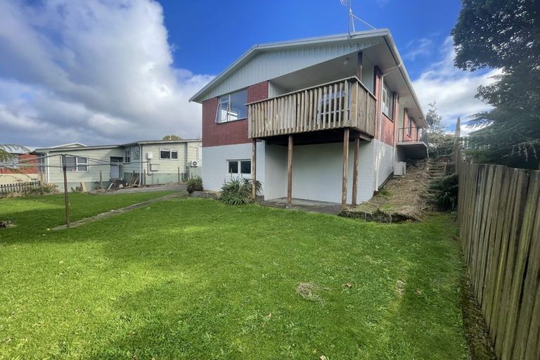 Photo of property in 30 Camellia Avenue, Bell Block, New Plymouth, 4312