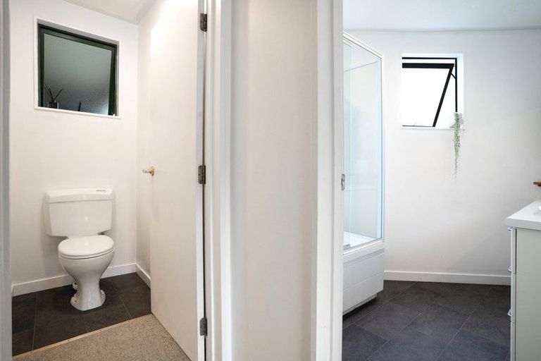 Photo of property in 59 Reserve Terrace, Lyttelton, 8082