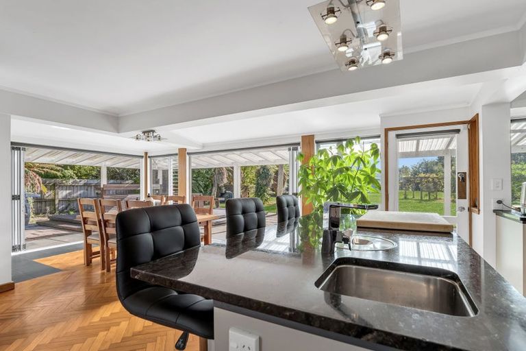 Photo of property in 1423 Hamurana Road, Mourea, Rotorua, 3074