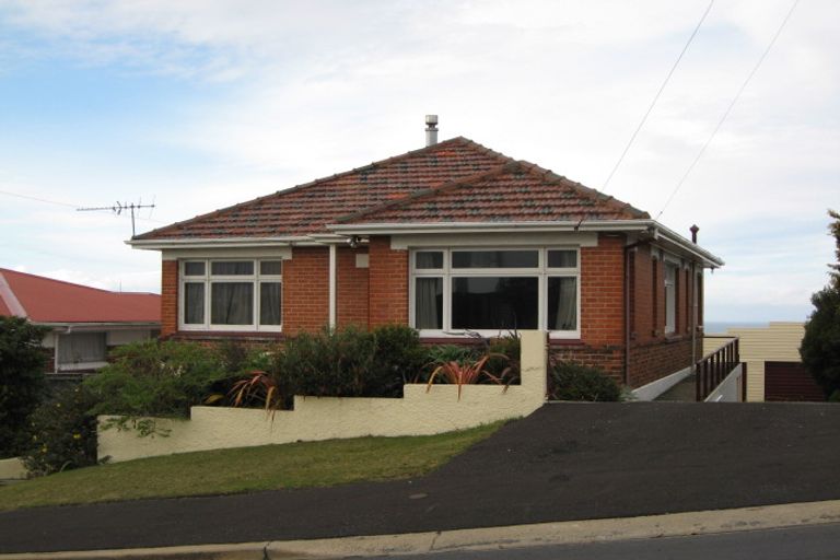 Photo of property in 17 Aberdeen Road, Saint Clair, Dunedin, 9012