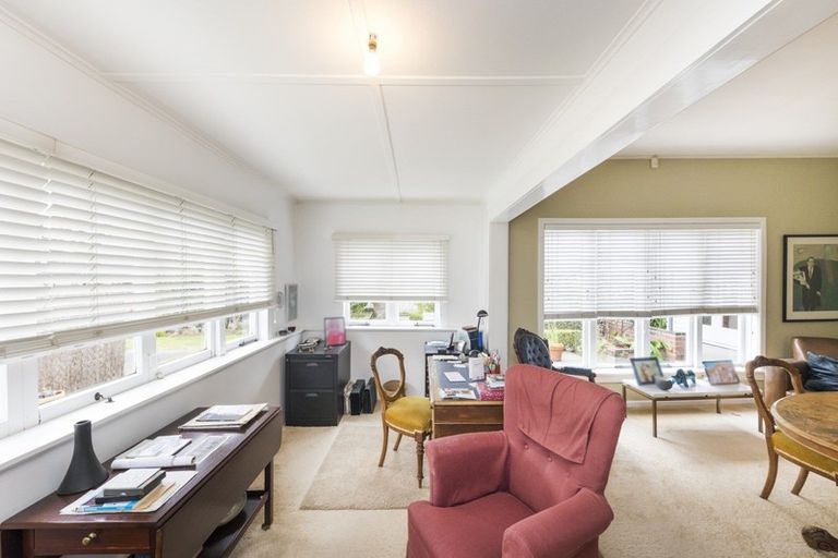 Photo of property in 202 Park Road, Hokowhitu, Palmerston North, 4410