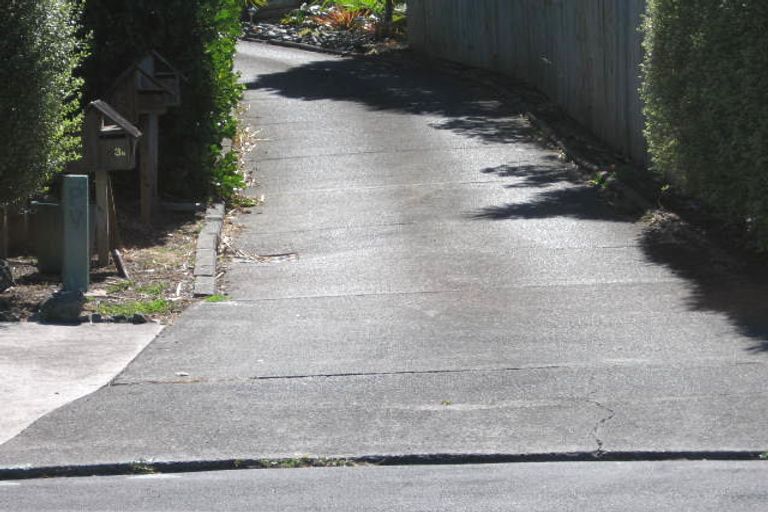 Photo of property in 2/63 Topliss Drive, Northcross, Auckland, 0632