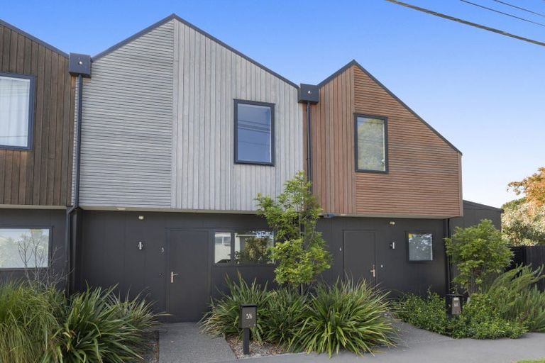 Photo of property in 5/6 Trent Street, Linwood, Christchurch, 8011