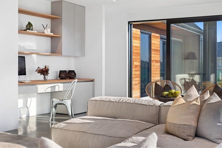 Photo of property in 17 Northside Drive, Waikuku, 7473