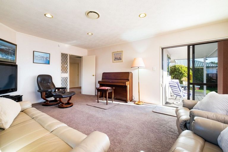 Photo of property in 50a Church Road, Taradale, Napier, 4112