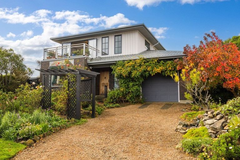 Photo of property in 11 James Drive, Diamond Harbour, Lyttelton, 8971