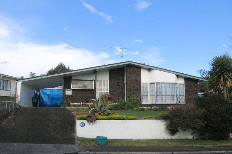 Photo of property in 4 Mcewan Place, Fitzroy, Hamilton, 3206
