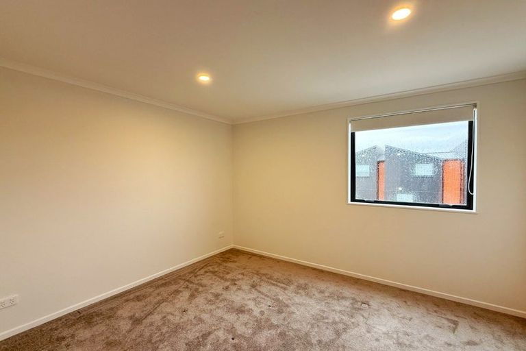 Photo of property in 5/31 Normandy Place, Henderson, Auckland, 0610