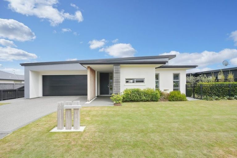 Photo of property in 14 Ardrossan Way, Tai Tapu, 7672