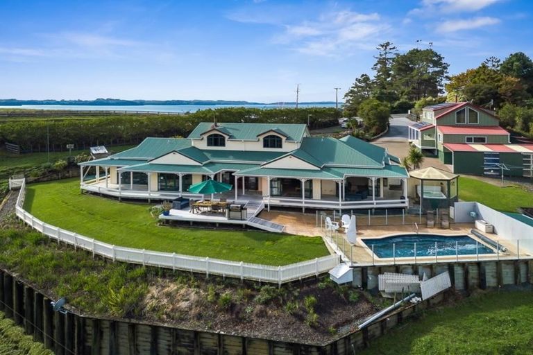 Photo of property in 40 Martins Bay Road, Mahurangi East, Warkworth, 0982