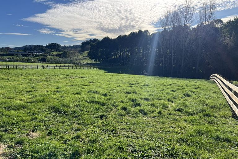 Photo of property in 85 Dean Road, Pokeno, 2471