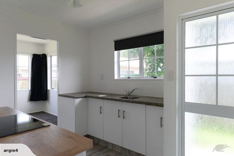 Photo of property in 107a Pohutukawa Drive, Owhata, Rotorua, 3010