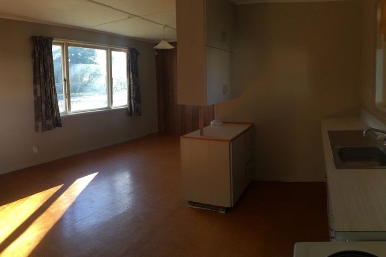 Photo of property in 58 Te Rangitautahanga Road, Turangi, 3334