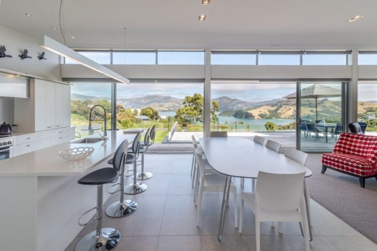 Photo of property in 8 Langlois Lane, Akaroa, 7520
