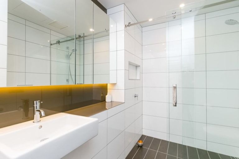 Photo of property in 903/1 Market Lane, Wellington Central, Wellington, 6011