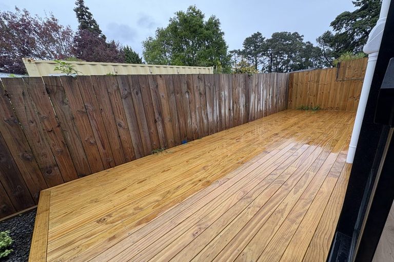 Photo of property in 102c Ennis Avenue, Pakuranga Heights, Auckland, 2010