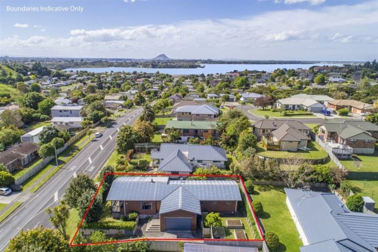 Photo of property in 132 Waitaha Road, Welcome Bay, Tauranga, 3112
