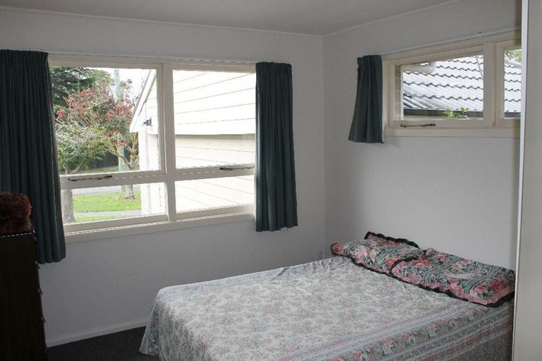Photo of property in 51 Appleby Crescent, Burnside, Christchurch, 8053